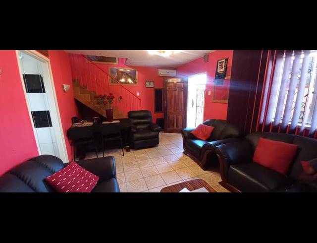 3 BEDROOM DUPLEX FOR SALE IN WHETSTONE